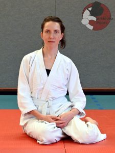 Yokozuwari zijwaarts zitten